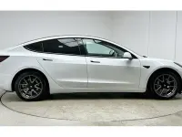 Used Tesla Model 3 Standard Range 235 kW (320 HP) 2022 White Sedan