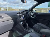Usado VW Tiguan R-line 150 HP (110 kW) 2023 Branco SUV