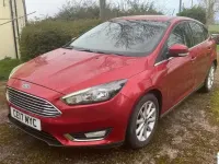 Used Ford Focus Titanium 150 HP (110 kW) 2017 Red Hatchback