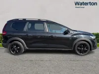 Used Dacia Jogger Extreme 110 HP (80 kW) 2022 Black MPV