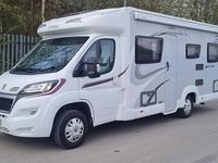 Second-hand Peugeot Boxer Prestige 2017 Alb Van