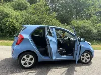 Used Kia Picanto Air 2011 Blue Hatchback