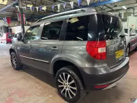 Used Skoda Yeti LAURIN & KLEMENT 140 HP (102 kW) 2013 Beige SUV