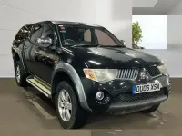 Käytetty Mitsubishi L200 Elegance 134 HP (98 kW) 2006 Musta Nouto
