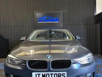 Begagnad BMW 320 2014 Grå Sedan