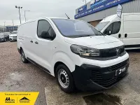 Used Vauxhall Vivaro 145 HP (106 kW) 2024 White MPV