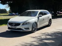 Usado Volvo V60 R-Design 197 CV (144 kW) 2014 Blanco Familiar