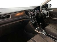 Used VW T-Roc SE 113 HP (83 kW) 2019 Blue SUV