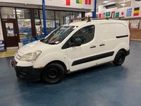 Used Citroën Berlingo 90 HP (66 kW) 2009 White MPV