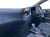 Używany Kia Ceed GT-Line 138 KM (101 kW) 2025 Szary Hatchback
