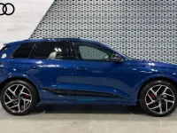 New Audi Q6 e-tron Performance 225 kW (306 HP) 2026 Blue SUV