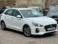 Used Hyundai i30 SE 110 HP (80 kW) 2017 White Hatchback