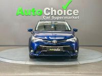 Used Toyota Avensis Business Edition 147 HP (108 kW) 2016 Blue Estate