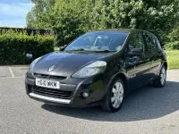 Used Renault Clio Privilege 86 HP (63 kW) 2010 Black Hatchback