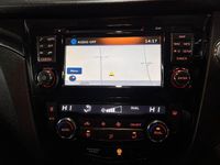 Used Nissan Qashqai N-TEC 110 HP (80 kW) 2015 White SUV