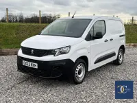Used Peugeot Partner Premium 2023 White MPV