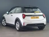 New Mini Cooper Classic 114 kW (156 HP) 2025 White Hatchback