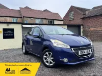 Used Peugeot 208 Active 82 HP (60 kW) 2014 Blue Hatchback
