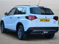 Second-hand Suzuki Vitara 2023 Alb SUV