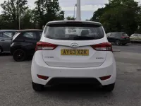 Used Hyundai ix20 Active 125 HP (91 kW) 2013 White Hatchback