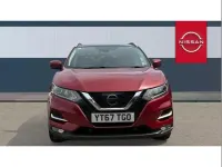 Used Nissan Qashqai N-Connecta 115 HP (84 kW) 2017 Red SUV