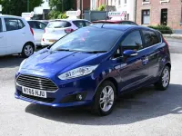 Usado Ford Fiesta Zetec 2015 Azul Citadino