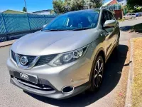 Used Nissan Qashqai S 130 HP (95 kW) 2017 Silver SUV