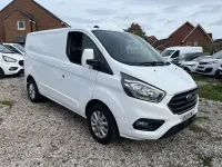 Used Ford Transit Custom Limited 130 HP (95 kW) 2021 White Van
