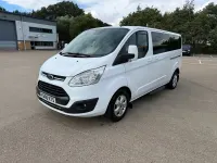 Used Ford Tourneo Custom Titanium 130 HP (95 kW) 2017 White Van