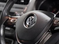 Used VW Polo SE 90 HP (66 kW) 2015 White Hatchback