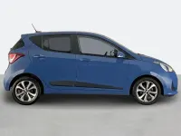 Used Hyundai i10 Premium SE 87 HP (63 kW) 2017 Blue Hatchback