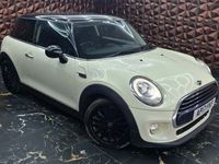 Used Mini Cooper Hatch 136 HP (100 kW) 2017 White Hatchback