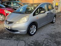 Used Honda Jazz SE 2009 Silver Hatchback