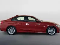 Used BMW 330e Luxury Line 292 HP (214 kW) 2022 Red Sedan
