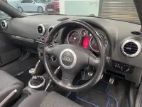 Begagnad Audi TT 2003 Blå Sportkupé