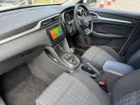Używany MG ZS 106 KM (77 kW) 2022 Biały SUV