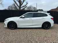 Usado BMW 118 M Sport 2023 Branco Citadino