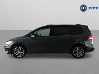 Used VW Touran Match 150 HP (110 kW) 2025 Grey MPV
