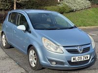 Used Vauxhall Corsa Design Edition 79 HP (58 kW) 2009 Blue Hatchback