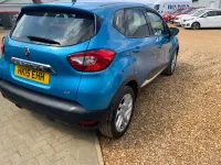 Used Renault Captur Dynamique 90 HP (66 kW) 2015 Blue SUV