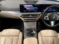 Begagnad BMW 320 M Sport 181 HK (133 kW) 2023 Svart Kombi