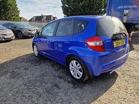 Begagnad Honda Jazz ES 99 HK (72 kW) 2014 Blå Halvkombi
