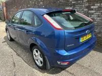 Used Ford Focus Zetec 2009 Blue Hatchback