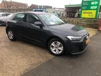 Usado Audi A1 2019 Cinzento SUV