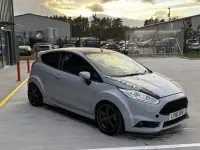 Używany Ford Fiesta ST200 200 KM (147 kW) 2016 Szary Hatchback
