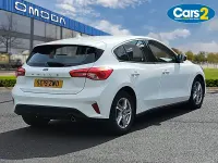 Used Ford Focus Zetec 2019 White Hatchback