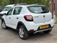 Used Dacia Sandero Ambiance 90 HP (66 kW) 2014 White Hatchback