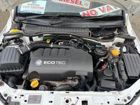 Used Vauxhall Combo 75 HP (55 kW) 2009 White MPV