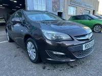 Second-hand Vauxhall Astra 115 CP (84 kW) 2013 Maro Break