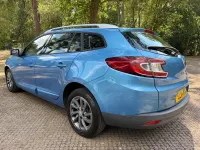 Used Renault Mégane GrandTour Dynamique 110 HP (80 kW) 2014 Blue Estate